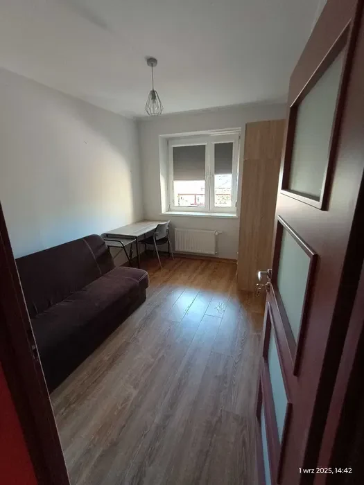 pokój jednoosobowy ul. H. Kołłątaja - 1/8