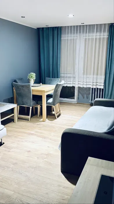 Dwa pokoje odswierzone i pachnace czeka byc moze na Ciebie? Swarzewska,parter w bloku, dwa pokoje, kuchnia osobna - miniatura 3