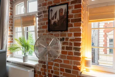 Kawalerka 18 m² – Stare Miasto, Toruń | Dostępna od zaraz - miniatura 2