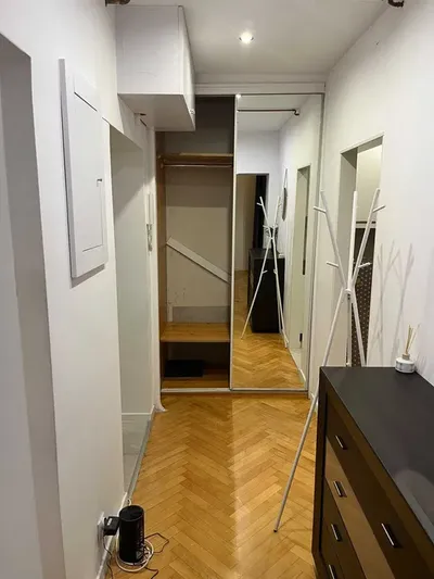 Wynajmę umeblowane mieszkanie – Warszawa, Śródmieście - miniatura 2