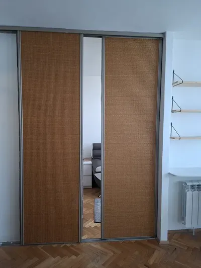 Kawalerka, ale dwa pokoje - Chłodna - miniatura 5