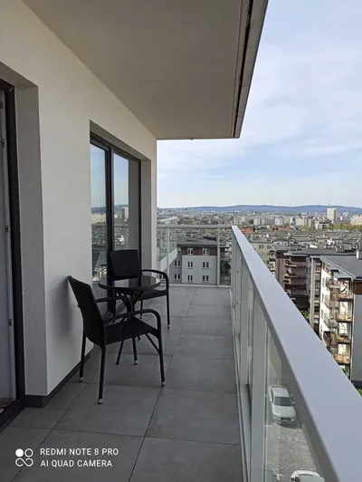 APARTAMENT-komfortowe 2 Pokoje Garaż Komórka blisko Centrum - miniatura 2