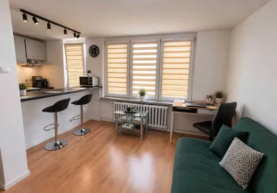 Komfortowe mieszkanie z balkonem os. Sikornik - miniatura 2