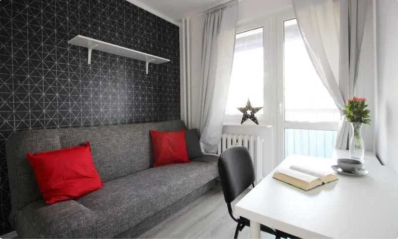 Pokój Zaspa ul. Burzyńskiego Balkon 1180zł – od Października - Room for Rent - 1/6