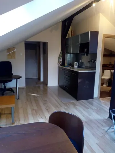 Wynajmę mieszkanie 38 m ul. Huculska Kraków - miniatura 2