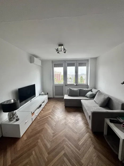 Wynajmę mieszkanie,dwa pokoje -od listopada - 1/6