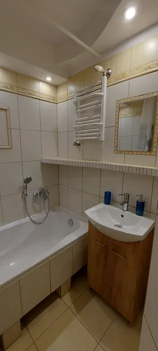 Mieszkanie - kawalerka 27m2 / parter blisko morza.