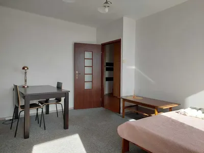 Mieszkanie 3 osobne pokoje | kuchnia | osobne wc | balkon | super lokalizacja - miniatura 2