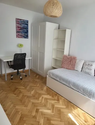 Wynajmę samodzielny pokój w mieszkaniu 3 pokojowem