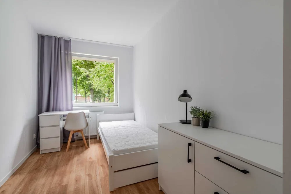 Ostatnie 2 pokoje w świeżo wyremontowanym mieszkaniu Gdańsk Żabianka dostępne od zaraz - 1/7