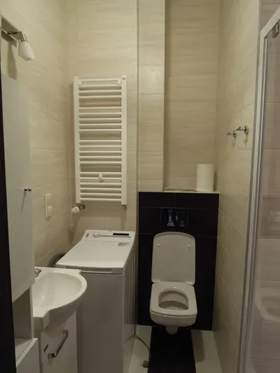 Duży przytulny pokój. Wysoki Standard. Świetna lokalizacja! - miniatura 4