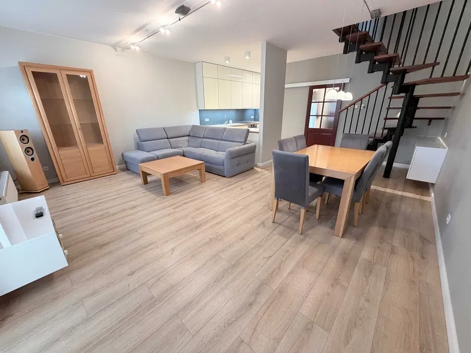 Mieszkanie / apartament 3 pokoje 84 m2, balkon, garaż, os. Łękno - 1/8