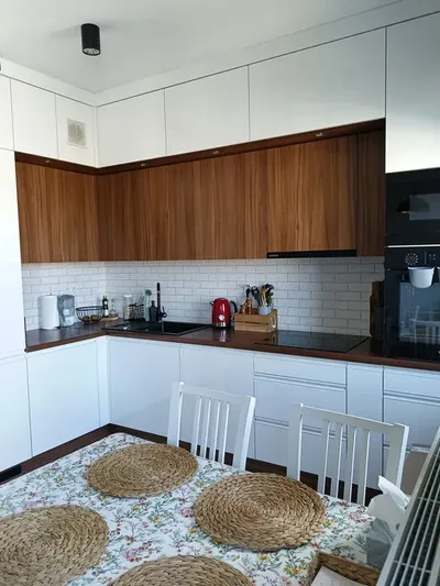 Wynajmę klimatyzowane mieszkanie z balkonem - miniatura 2