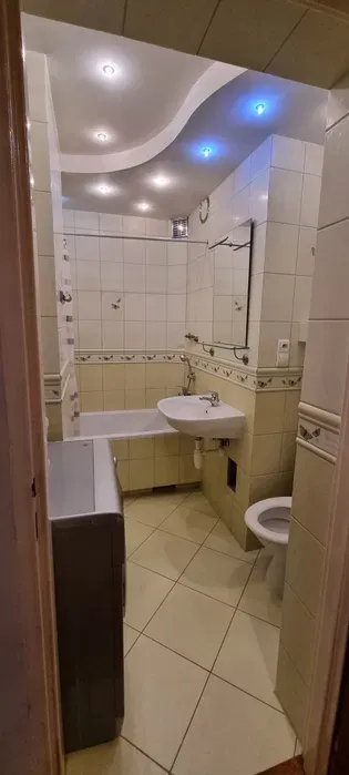 Kawalerka do wynajęcia ul Czarniwiejska 41 - miniatura 5