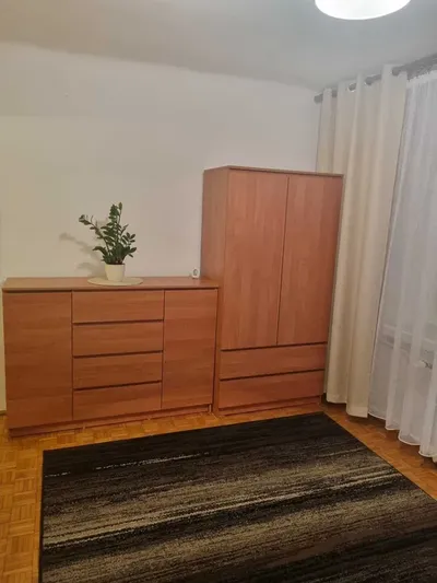 Wynajmę kawalerkę 23 m2 świeżo po remoncie ul. Wyścigowa - miniatura 3