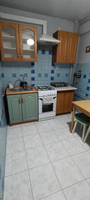 Kawalerka , 32 M2, do wynajęcia - miniatura 4