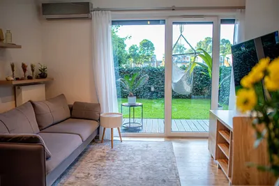 53 m² mieszkanie z prywatnym ogrodem (120 m²!) i klimatyzacją – ul. Bulwarowa 31a - miniatura 5