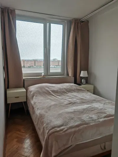 Do wynajęcia 2-pokojowe, umeblowane mieszkanie z balkonem – 46 m², ul. Jagiellońska 10 - miniatura 4