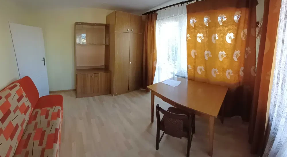 Pokój do wynajęcia- bez dodatkowych opłat - 1/2