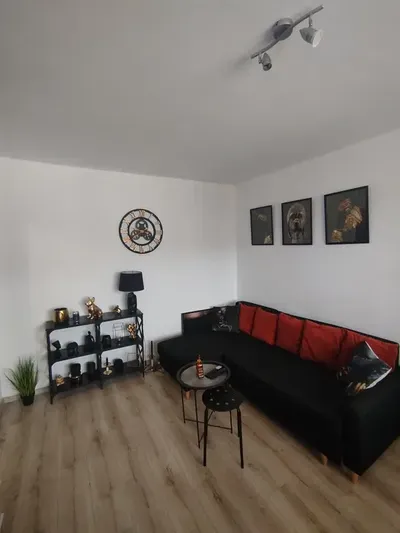Nowoczesna kawalerka w Gdyni Chyloni - miniatura 4