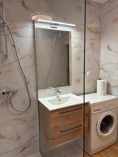 Do wynajęcia: Dwupokojowe z oddzielną kuchnią, 51m2, blisko pętli tramwajowej, Kurdwanów, po remoncie generalnym - miniatura 5