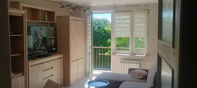 Mieszkanie dwu pokojowe 45 m2 osobna kuchnia.