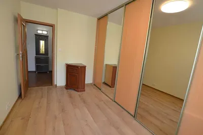 Dupokojowe mieszkanie na ZWM-ie - miniatura 4