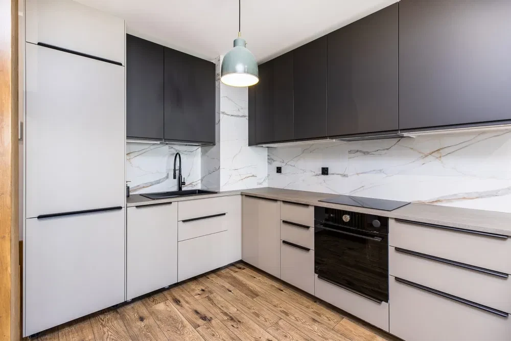 Przestronne mieszkanie 42 m² | Ruczaj | Czerwone Maki | balkon | klimatyzacja - 1/6
