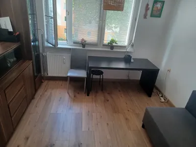 Kawalerka 20 m²/ | ul. 1 Sierpnia / Umeblowana /Blisko centrum /Od zaraz - miniatura 5