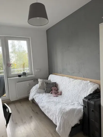 Pokój z balkonem