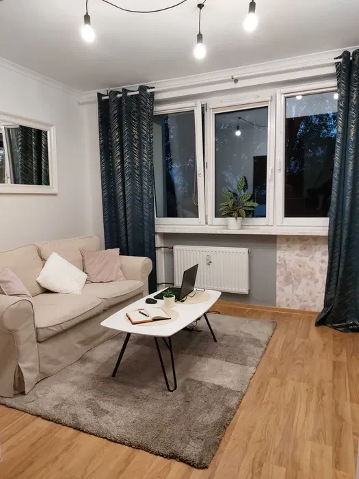 Mieszkanie 2 pokoje 37m2, Katowice ul. Widok (Koszutka) blisko galerii Silesia, wolne od 1 września - 1/8