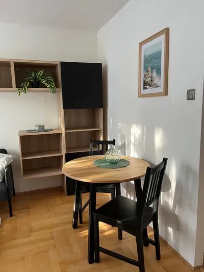 KAWALERKA Z wydzielona sypialnia - miniatura 3