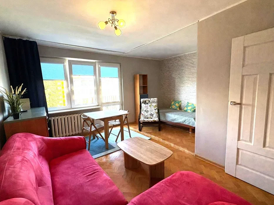 Kawalerka 29 m² z osobną kuchnią w Centrum Gdyni - 1/6