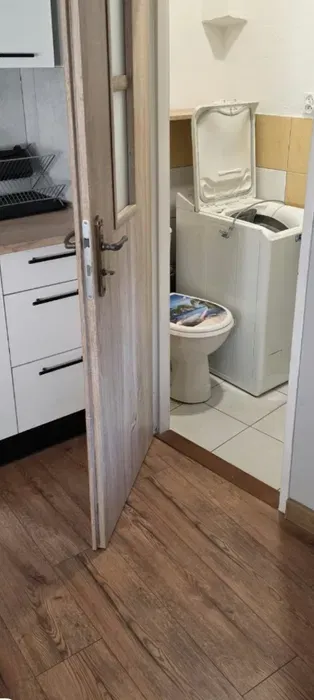 Mini kawalerka za nieduże pieniądze - miniatura 5