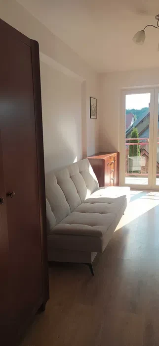 2 pokoje z dużym balkonem - Rzeszów, Zalesie, ul. Zelwerowicza (w cenie czynsz i Internet) - 1/8