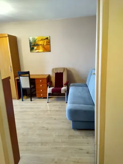 Wynajme pokój dwuosobowy z balkonem w Sosnowcu przy ul Jagiellonskiej - miniatura 4