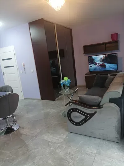Bezpośrednio kawalerka 32 m2 przy promenadzie, dla zmotoryzowanych garaż w cenie - miniatura 4