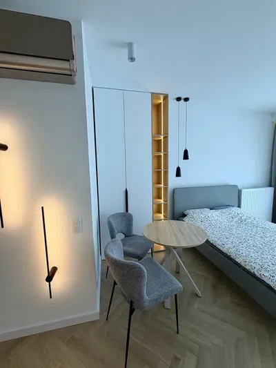 Nowe studio do wynajęcia Zabrska 15 centrum Katowic balkon garaż klima - miniatura 5