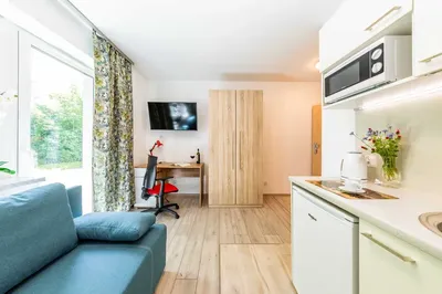 Kawalerka na wynajem nie tylko dla studenta, Katowice Ligota, Cisza i spokój , duży ogród, zamykany teren - miniatura 2
