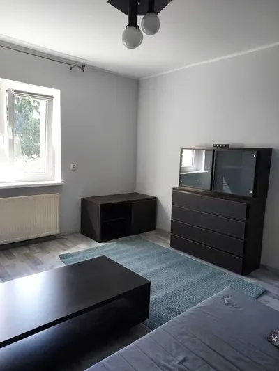 2-pokojowe, rozkładowe, po remoncie, ciche, w zieleni, na Nowym Dworze - miniatura 2