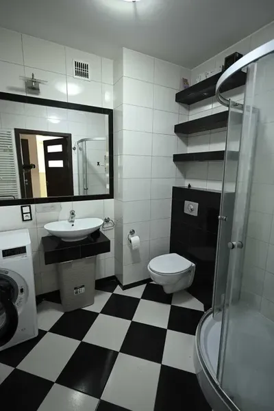 Wynajmę 51 m2 Conrada 8 Warszawa z miejscem w garażu podziemnym cena 3600 PLN czynsz w cenie - miniatura 4