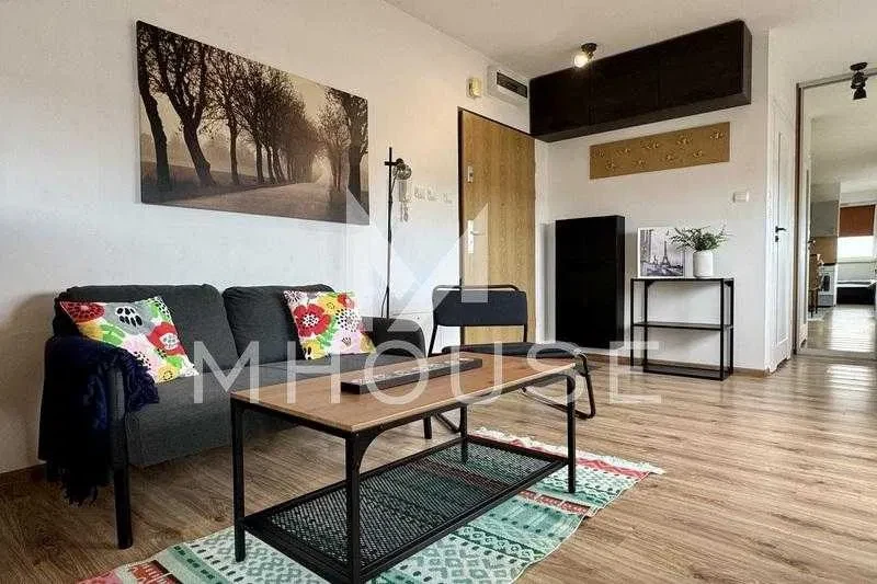 Kawalerka z dużym balkonem! - 1/7