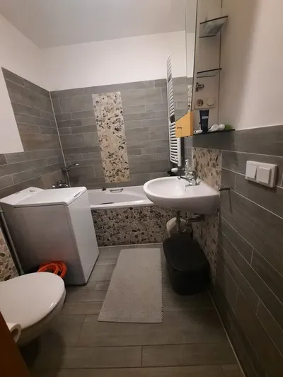 Pokój z tarasem ul.Kaczorowskiego 7 - miniatura 4