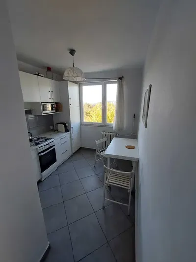 Słoneczny pokój 12 m² z pięknym widokiem na zieleń | Gdynia Obłuże | Dla 1 lub 2 osób - miniatura 4