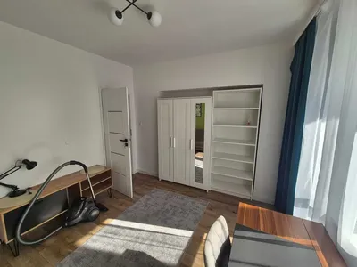 3 pokojowe mieszkanie po remoncie, blisko skm Gdynia - miniatura 2