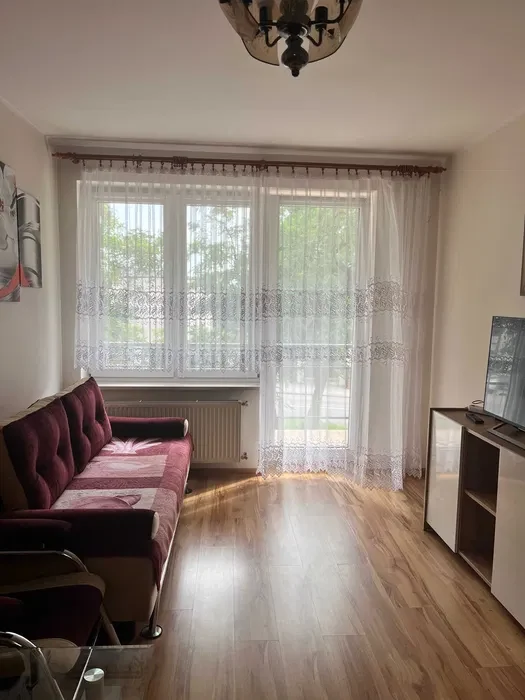 Do wynajęcia kawalerka 30 m² – Gdynia Obłuże - 1/8