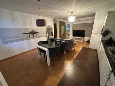 Wynajmę 3 pokoje, 69,30 m², wysoki standard, parkiety, duża loggia | Gocławek, ul. Ostrobramska 84 - miniatura 2