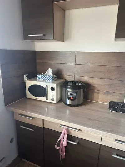 Wynajmę cichy pokój Zacisze 1-2 os blisko metra - miniatura 4
