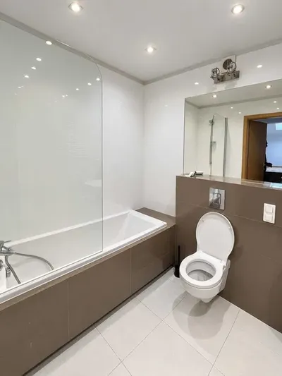 Przestronny loft z tarasem | 5 pokoi + salon | 4 łazienki | Wszystko w cenie - miniatura 5