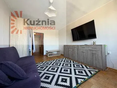 Dwa oddzielne pokoje, kuchnia, winda w budynku, dogodna komunikacja WUM! - miniatura 2